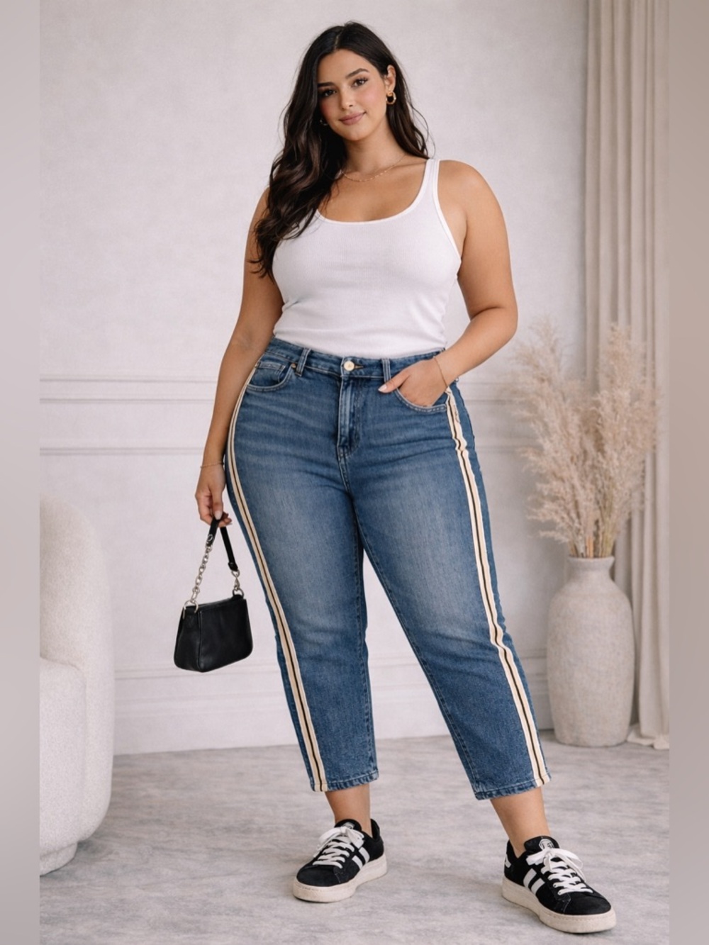 Sneak Peek High Rise Jeans Size 13/31 Stripe Side Stretch Denim Trendy